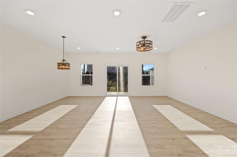 Property image 4 at 11027 Pagebrook Lane, Charlotte, NC 28214