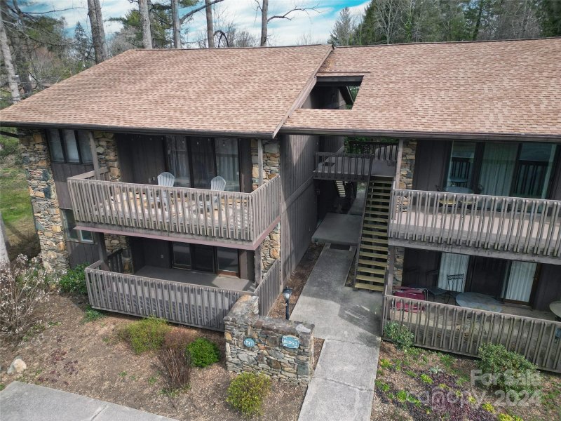 Property image 4 at 50 Maxine Lane, Hendersonville, NC 28739