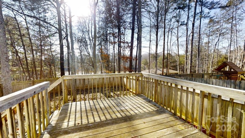 Property image 5 at 3761 Mulberry Lane, Denver, NC 28037