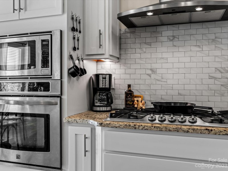 Property image 2 at 113 Lantern Acres Drive, Mooresville, NC 28115