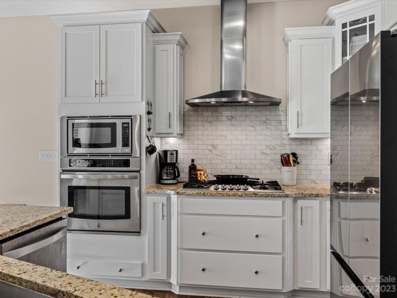 Property image 3 at 113 Lantern Acres Drive, Mooresville, NC 28115