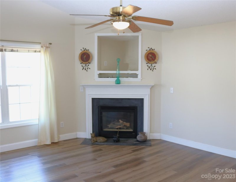 Property image 3 at 112 Morgan Trace Drive, Valdese, NC 28690