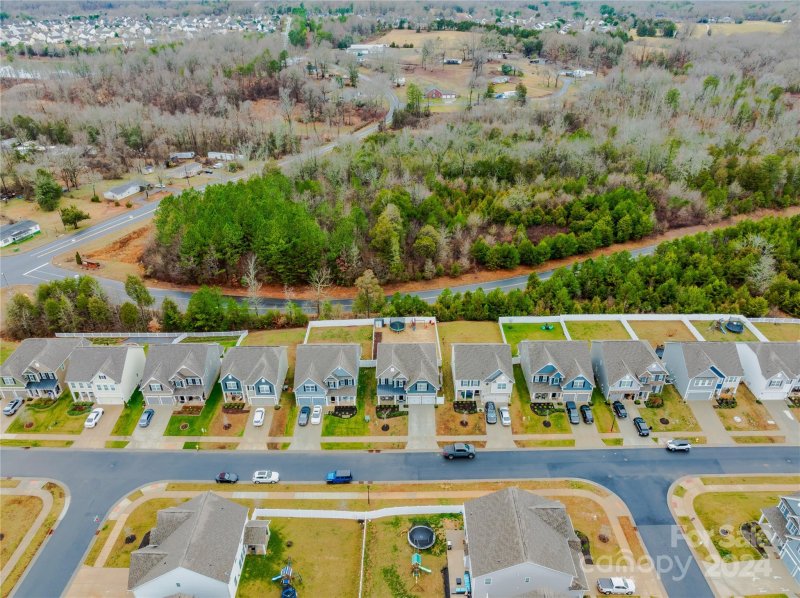 Property image 3 at 119 Candlelight Way, Mooresville, NC 28115