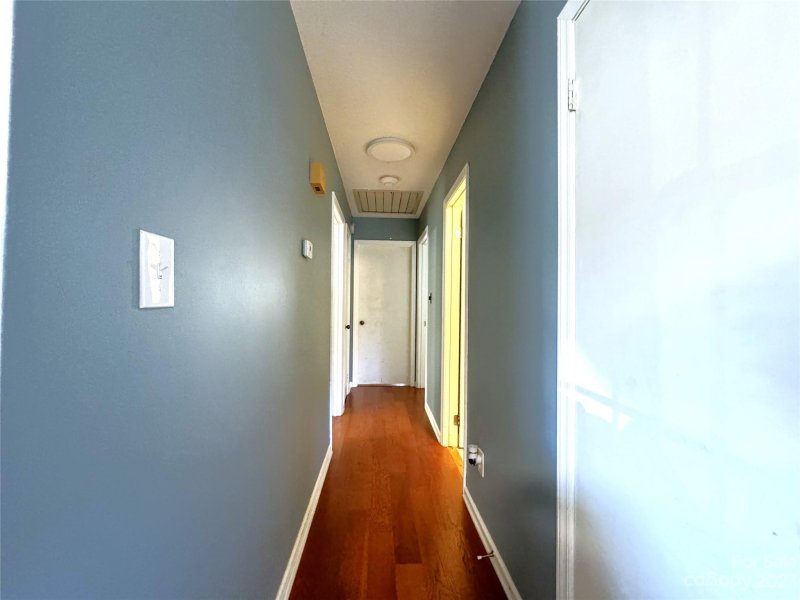 Property image 4 at 7509 Davis Road, Mint Hill, NC 28227