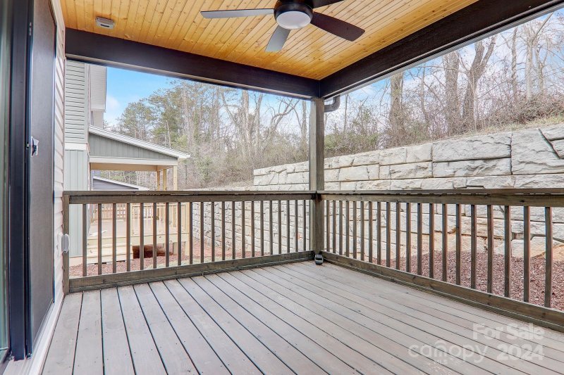 Property image 2 at 11 Escondido Drive, Asheville, NC 28806