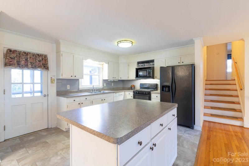 Property image 3 at 2133 Wentworth Drive, Rock Hill, SC 29732
