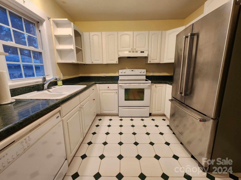 Property image 3 at 86 Eastcliff Drive, Concord, NC 28025