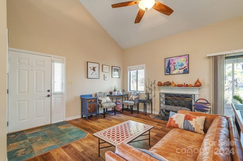 Property image 4 at 308 Oak Place, Asheville, NC 28803