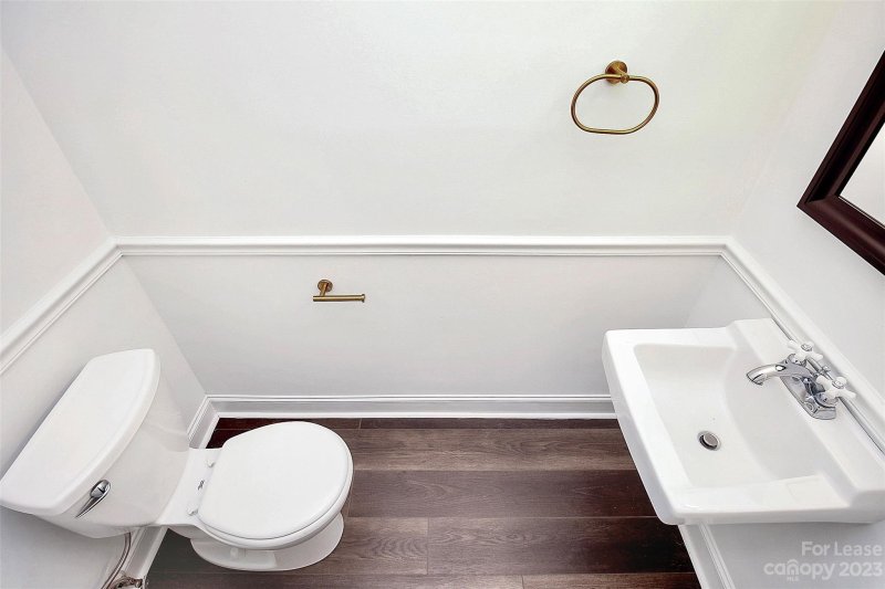 Property image 4 at 9101 Sardis Forest Drive, Charlotte, NC 28270