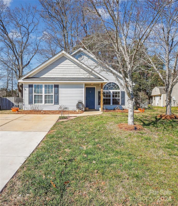 Property image 2 at 324 Pelling Drive, York, SC 29745