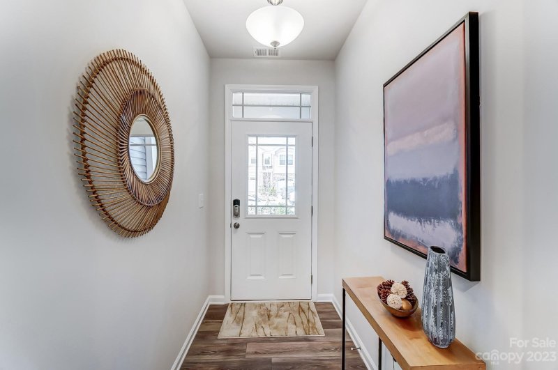 Property image 3 at 8012 Overmeadow Lane, Charlotte, NC 28269