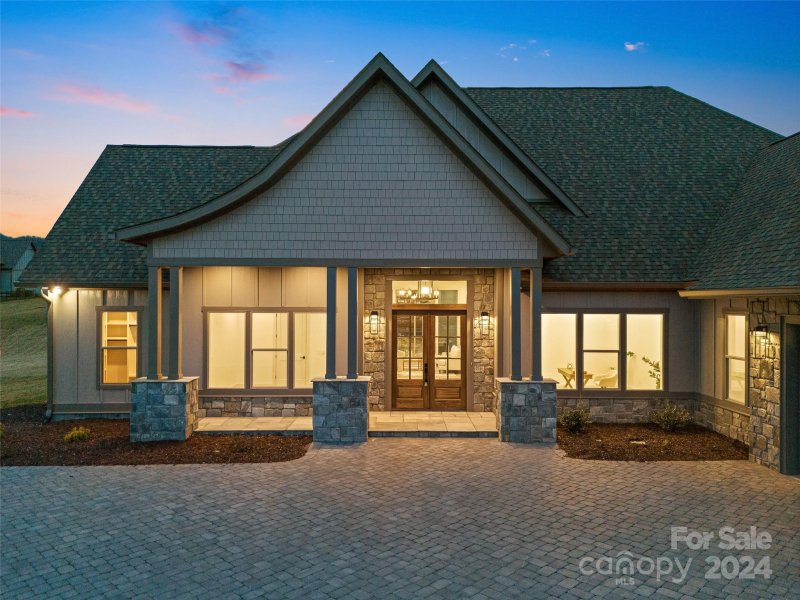 Property image 3 at 696 Daniel Circle Drive, Mills River, NC 28759