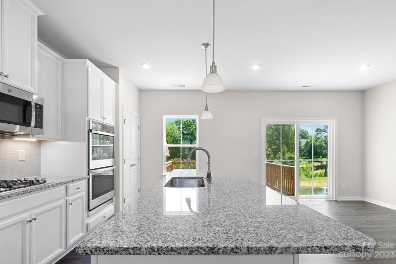 Property image 5 at 2537 Grantham Place Drive, Fort Mill, SC 29715