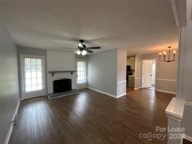 Property image 2 at 6219 Old Meadow Road, Charlotte, NC 28227