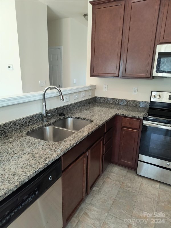 Property image 2 at 205 Limerick Road, Mooresville, NC 28115