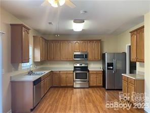 Property image 2 at 7417 Leahurst Court, Matthews, NC 28105