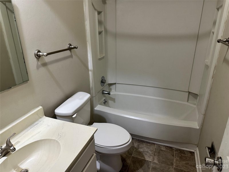 Property image 3 at 4517 Sharon Chase Drive, Charlotte, NC 28215