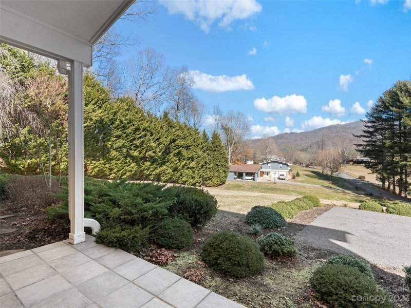 Property image 4 at 340 Camelot Drive, Clyde, NC 28721