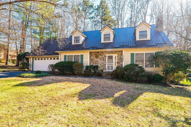 Property image 2 at 5495 Gunpowder Drive, Hickory, NC 28601