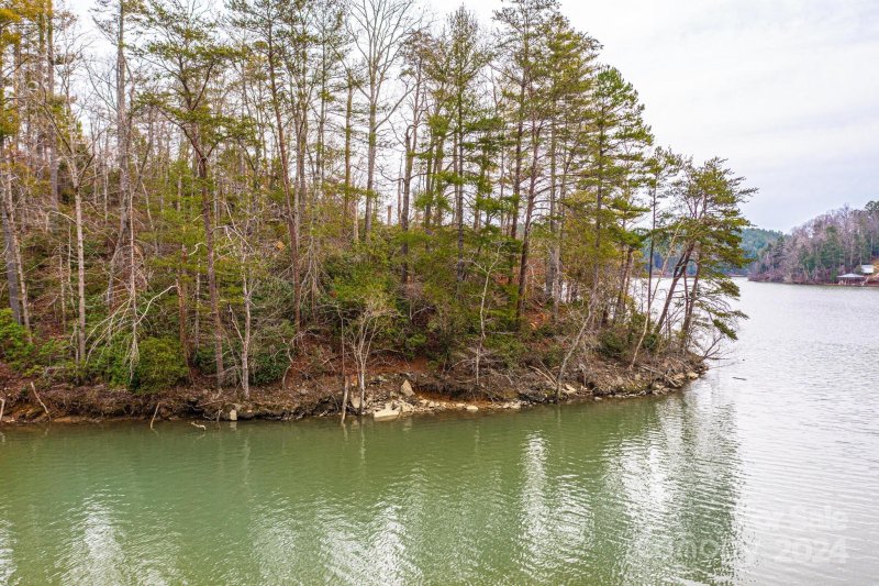 Property image 5 at 1518 Reflections Edge Drive, Granite Falls, NC 28630