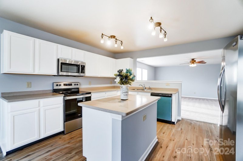 Property image 3 at 1106 Adirondak Drive, Gastonia, NC 28052