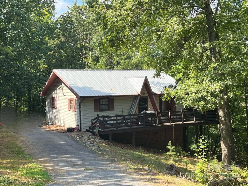 8835 Tallow Tree Road