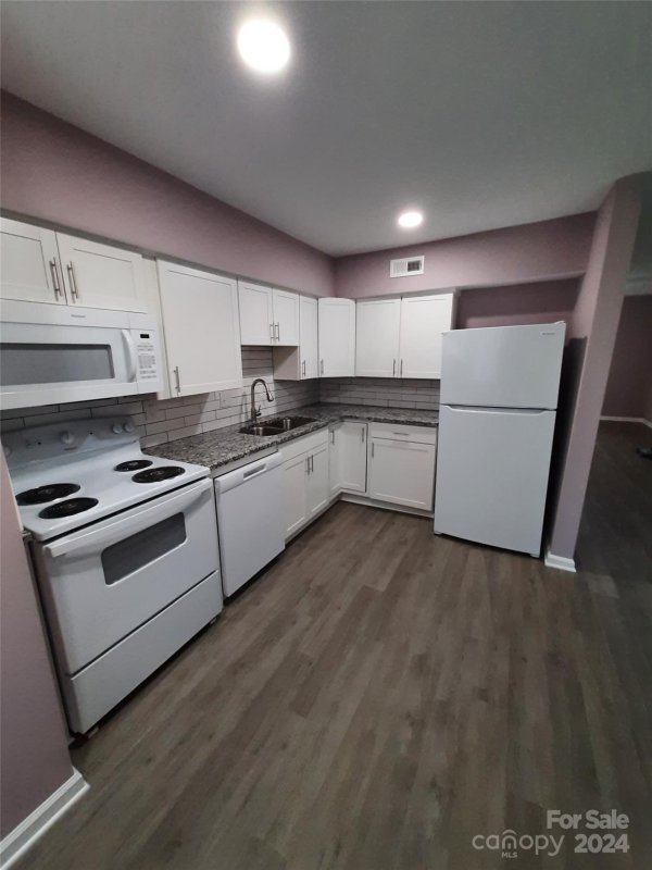 Property image 5 at 1920 Countrymens Court, Charlotte, NC 28210