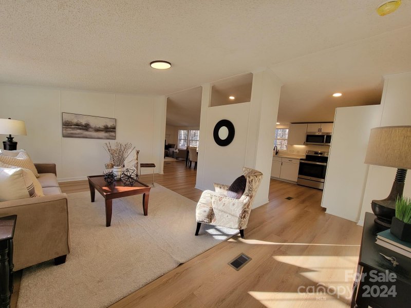 Property image 3 at 192 Oak Creek Road, Statesville, NC 28625