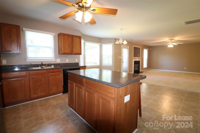 Property image 4 at 10828 Elm Bend Drive, Charlotte, NC 28273