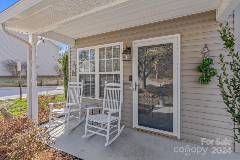 Property image 4 at 31 Wiltshire Circle, Fletcher, NC 28732