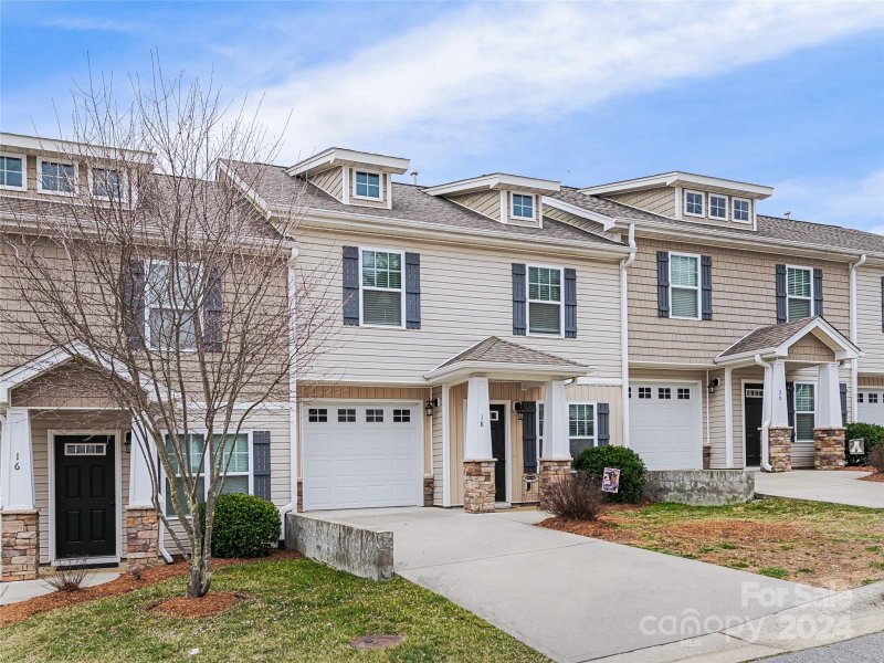 Property image 3 at 18 Barnett Shoals Drive, Weaverville, NC 28787