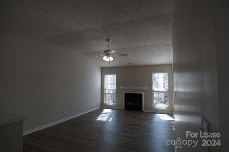 Property image 2 at 824 17th Avenue Drive, Hickory, NC 28602