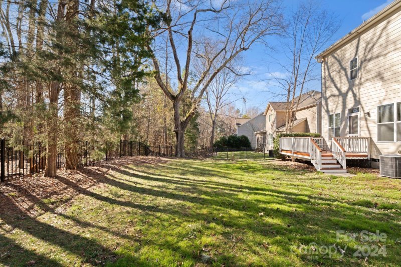 Property image 4 at 20015 Verlaine Drive, Davidson, NC 28036