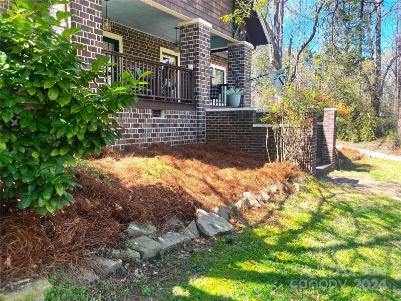 Property image 2 at 505 N 14th Street, Bessemer City, NC 28016