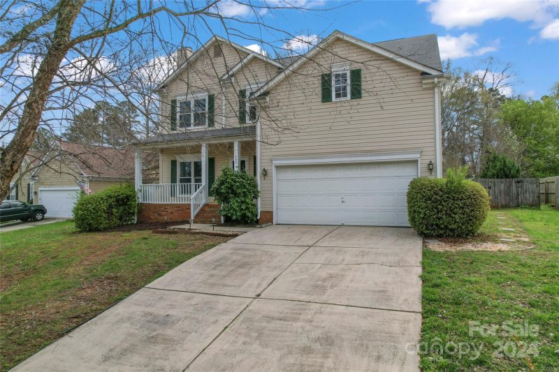 Property image 2 at 382 Amhurst Street, Concord, NC 28025