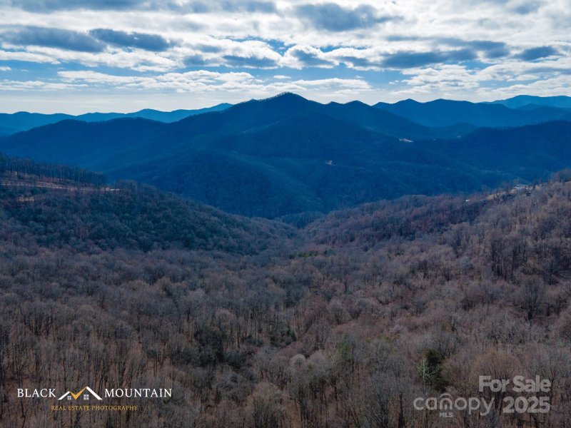 Property image 3 of 999 High Rock View Drive in The Summit of Asheville, Canton, NC 28716