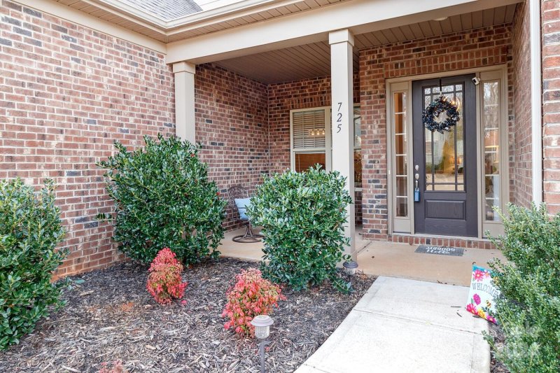Property image 3 at 725 Kathy Dianne Drive, Indian Land, SC 29707