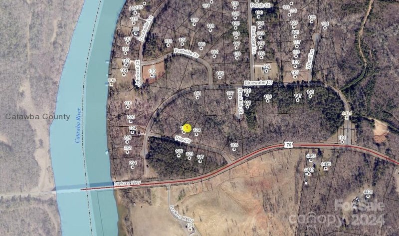 Property image 2 at 130 Pier Drive, Statesville, NC 28677