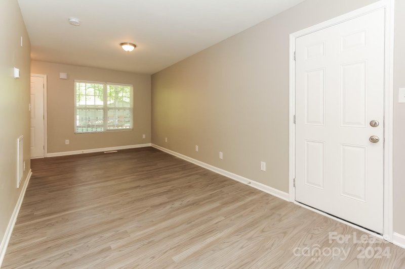 Property image 4 at 2711 Kendrick Drive, Charlotte, NC 28214