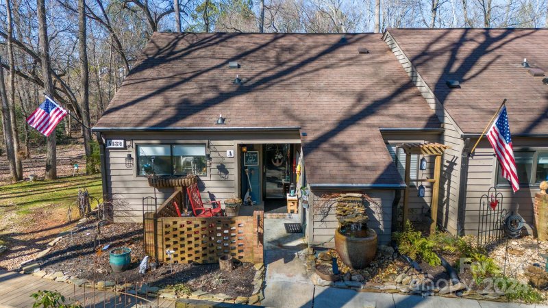 Property image 2 at 4132 Charlotte Highway, Lake Wylie, SC 29710