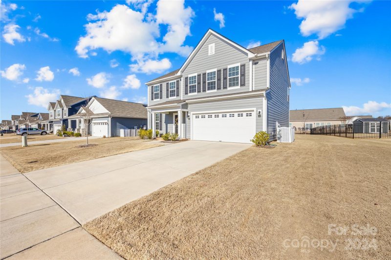 118 W Neel Ranch Road