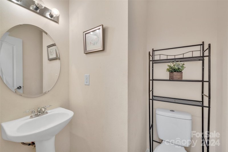 Property image 5 at 668 Carybrook Court, York, SC 29745