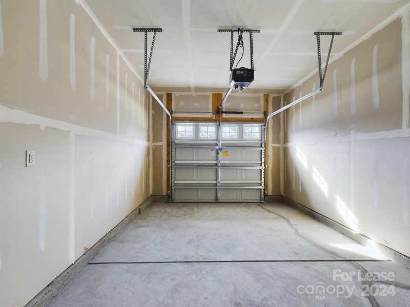 Property image 3 at 8021 Murray Branch Drive, Charlotte, NC 28216