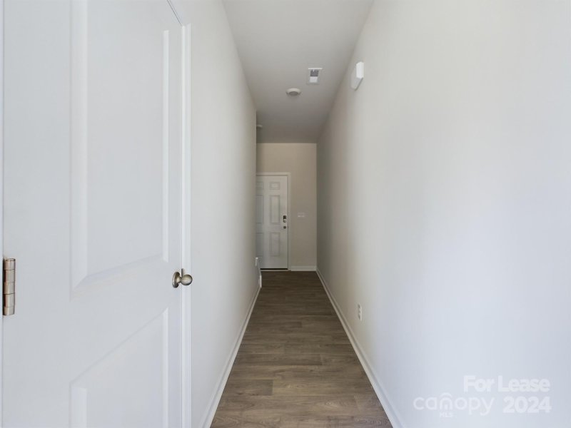 Property image 4 at 8021 Murray Branch Drive, Charlotte, NC 28216