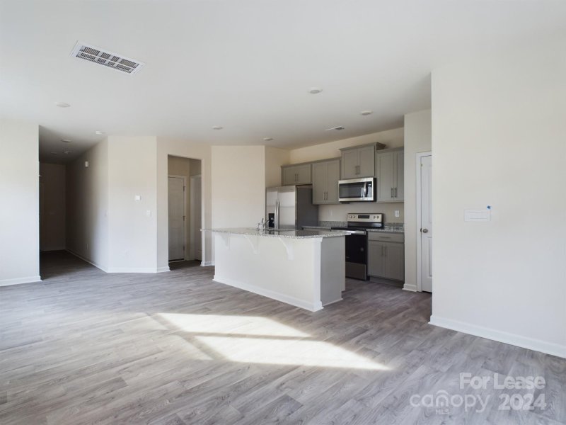 Property image 5 at 8021 Murray Branch Drive, Charlotte, NC 28216