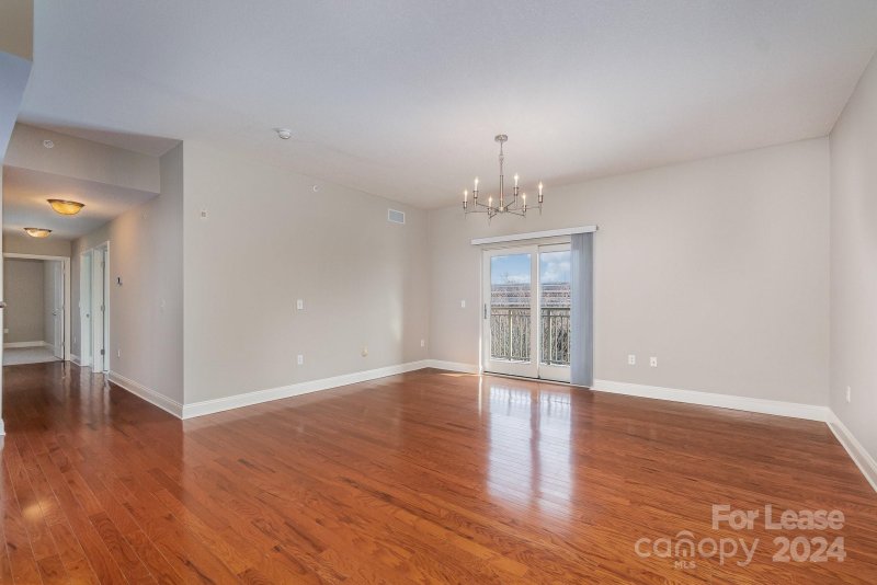 Property image 2 at 721 Governor Morrison Street, Charlotte, NC 28211