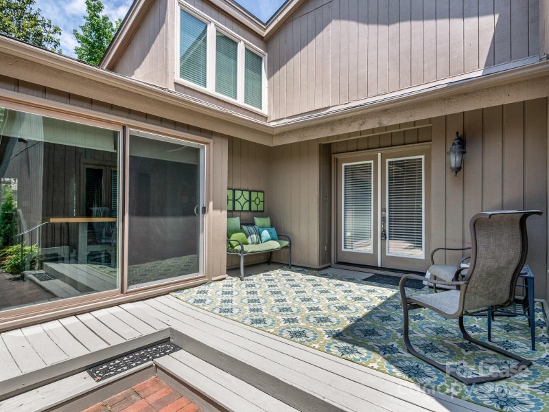 Property image 4 at 5110 Dunes Court, Charlotte, NC 28226