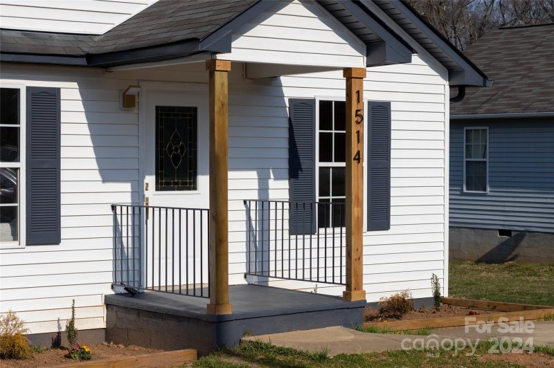 Property image 4 at 1514 Westover Street, Lowell, NC 28098