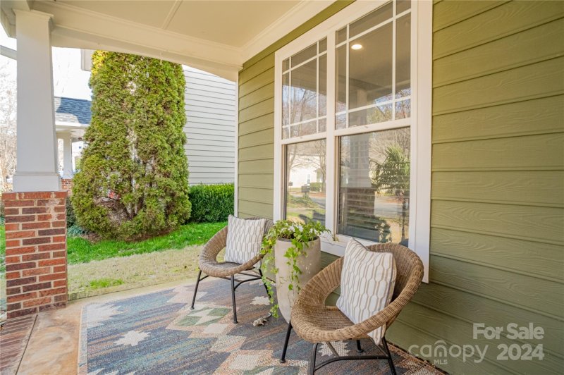 Property image 3 at 19212 Coachmans Trace, Cornelius, NC 28031