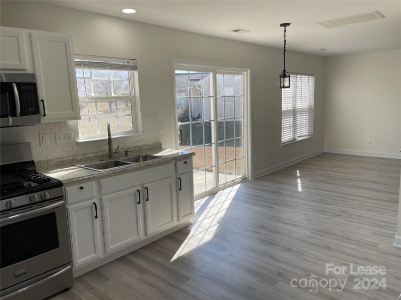 Property image 3 at 3614 Dashiel Drive, Charlotte, NC 28262